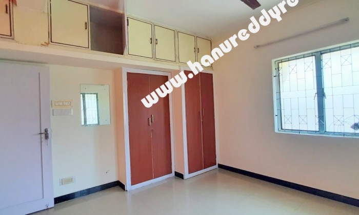 2 BHK Flat for Sale in Mylapore